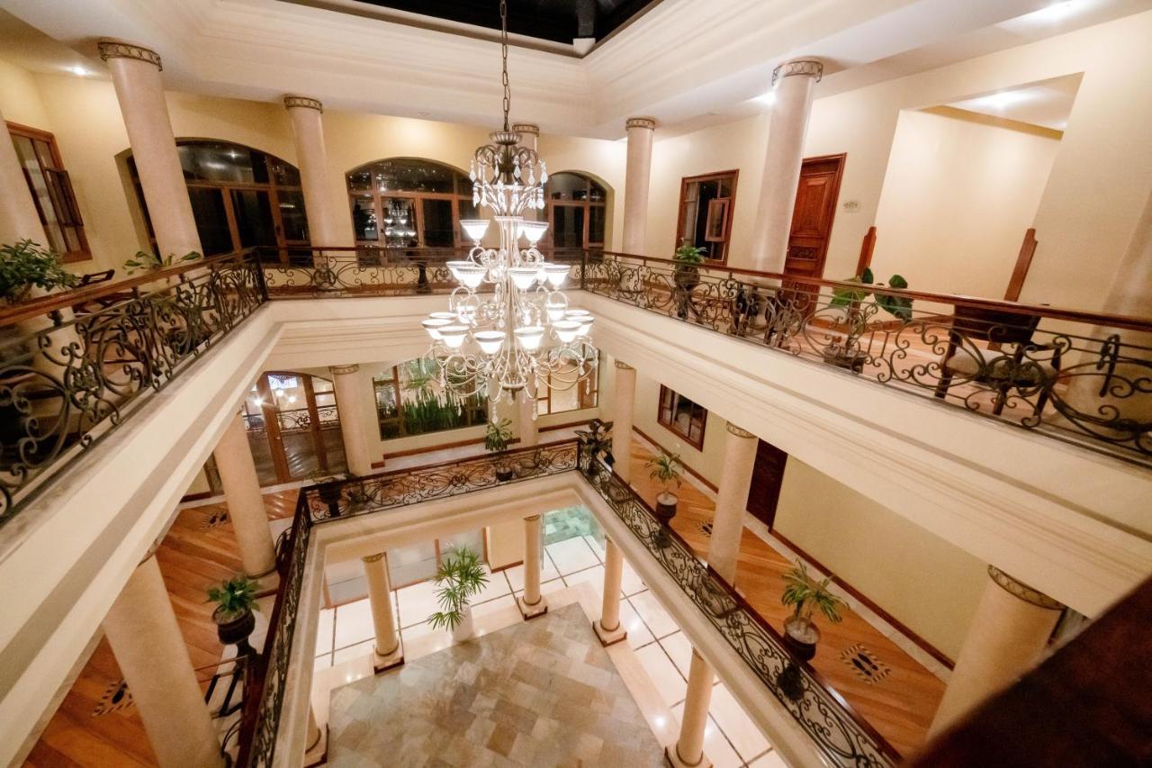 Grand Victoria Boutique Hotel Лоха Екстер'єр фото